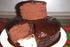 Шоколадный пирог с изюмом