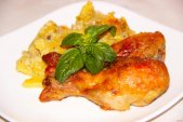 Куриные голени с картошкой – вкусный ужин для всей семьи без забот