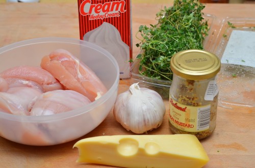 Курица с картофелем и сыром в мультиварке под сливочным соусом